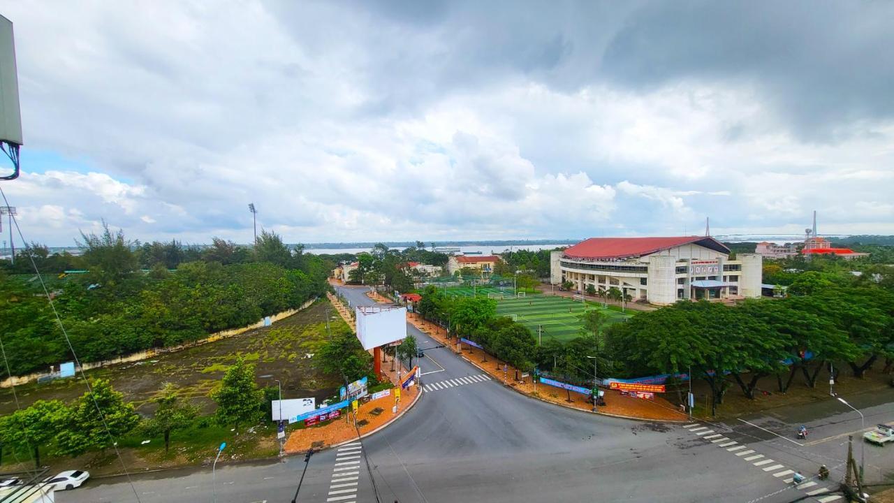 Hoang Son Hotel - Кантхо Экстерьер фото