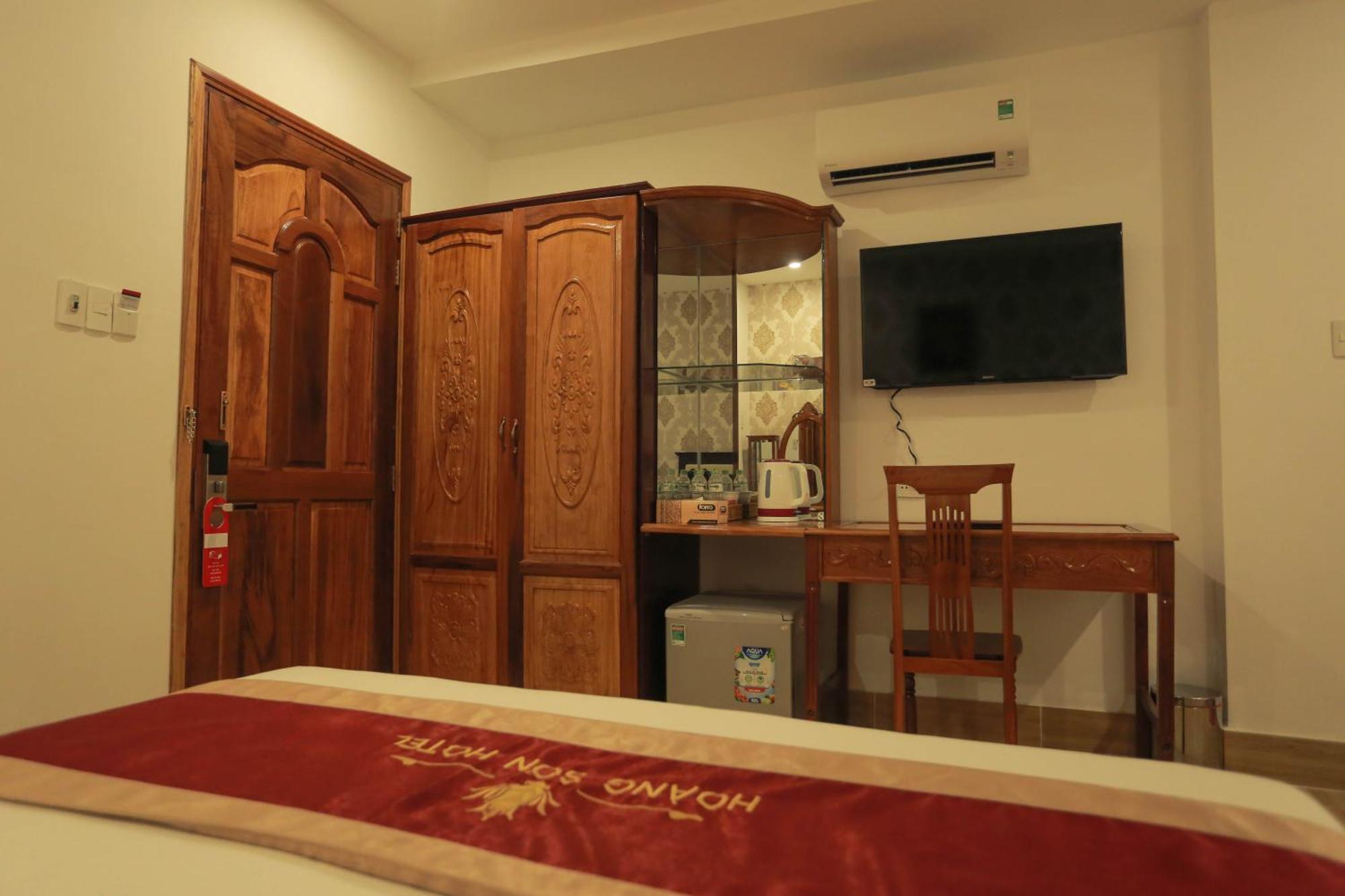 Hoang Son Hotel - Кантхо Экстерьер фото