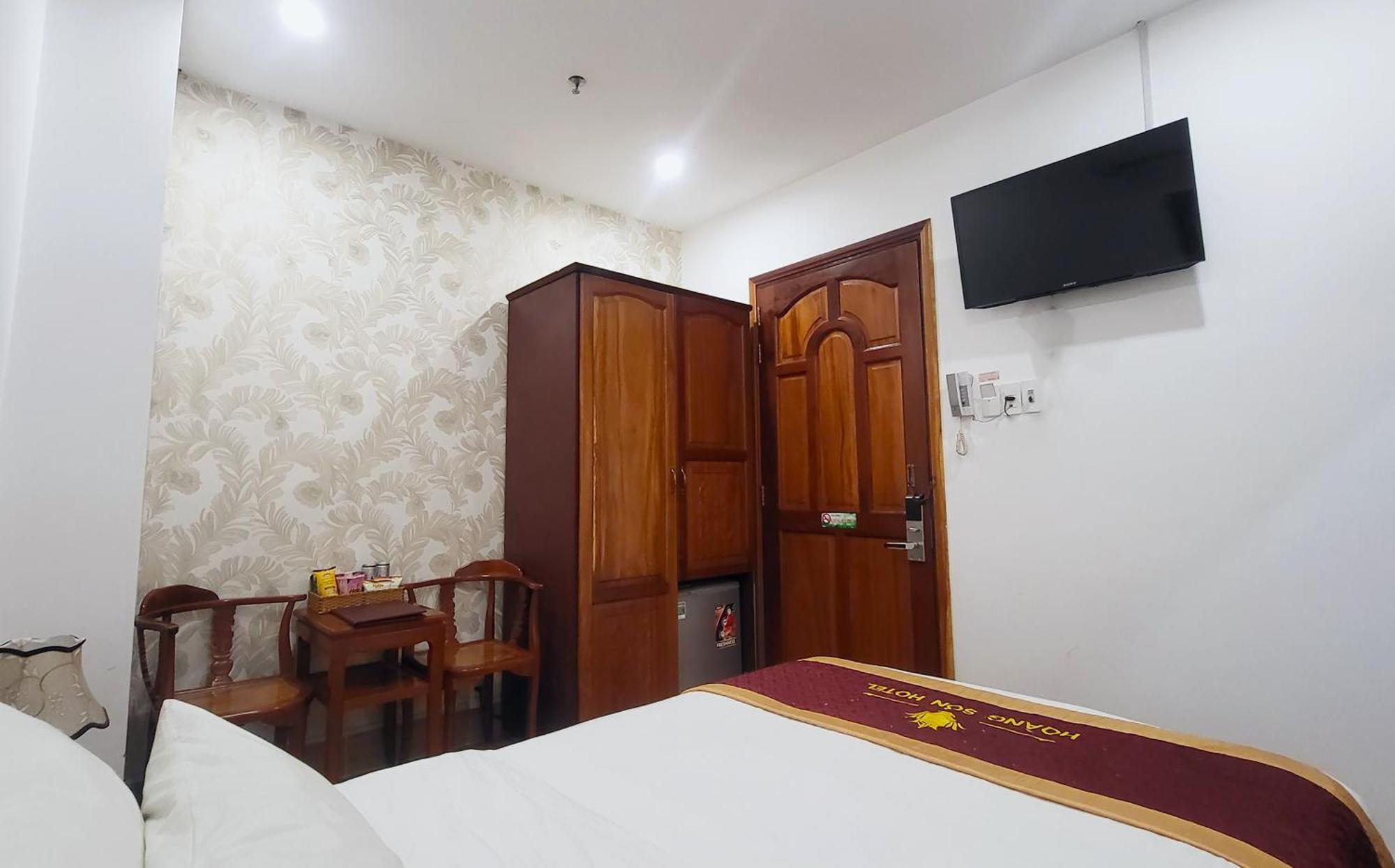 Hoang Son Hotel - Кантхо Экстерьер фото