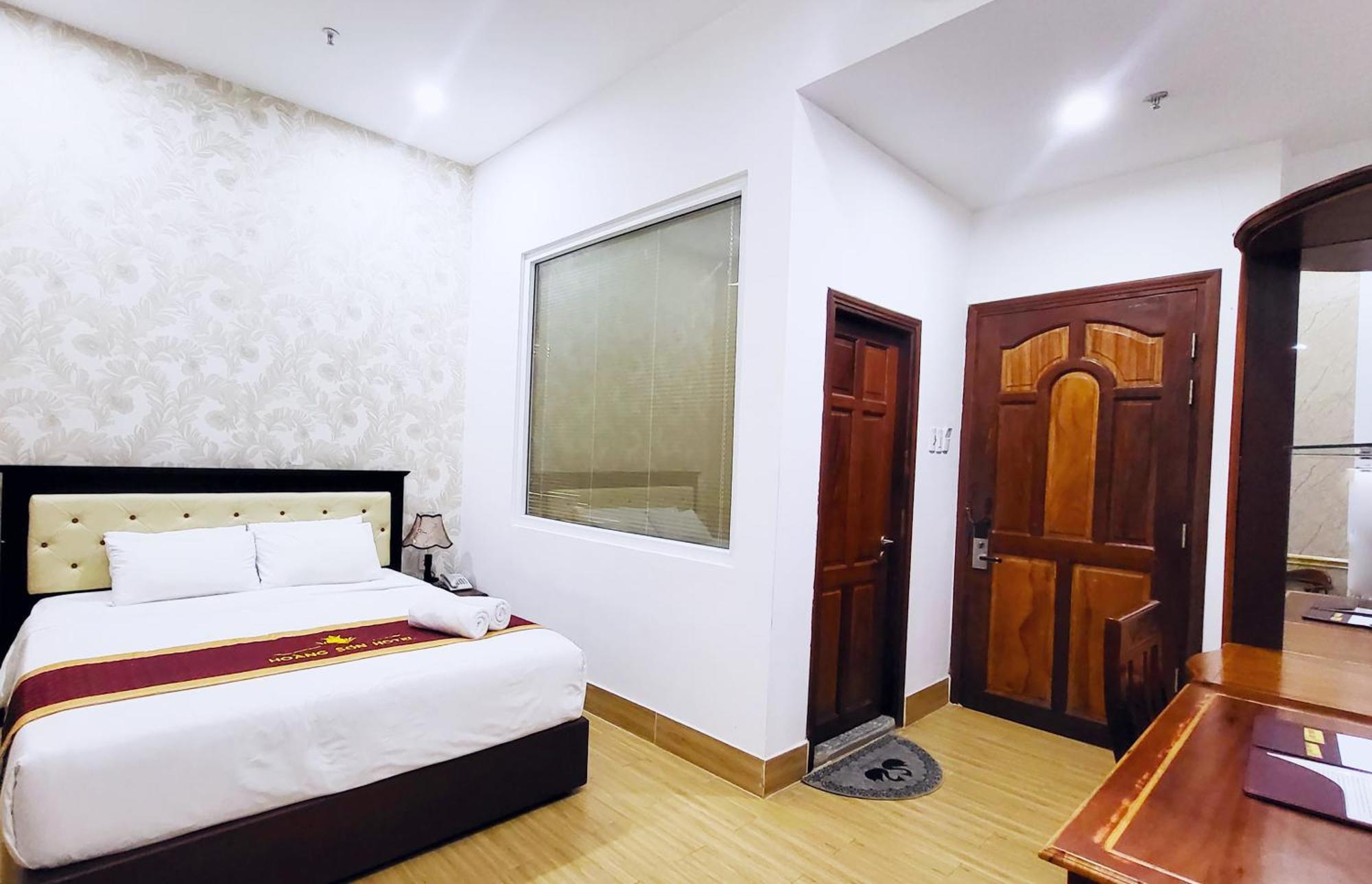 Hoang Son Hotel - Кантхо Экстерьер фото